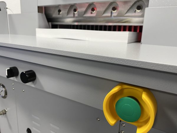 Duplo HC-550i Hydraulic Cutter - view 2